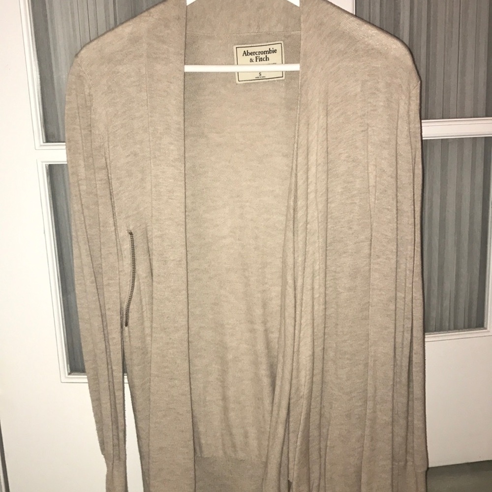 Abercrombie & fitch cardigan